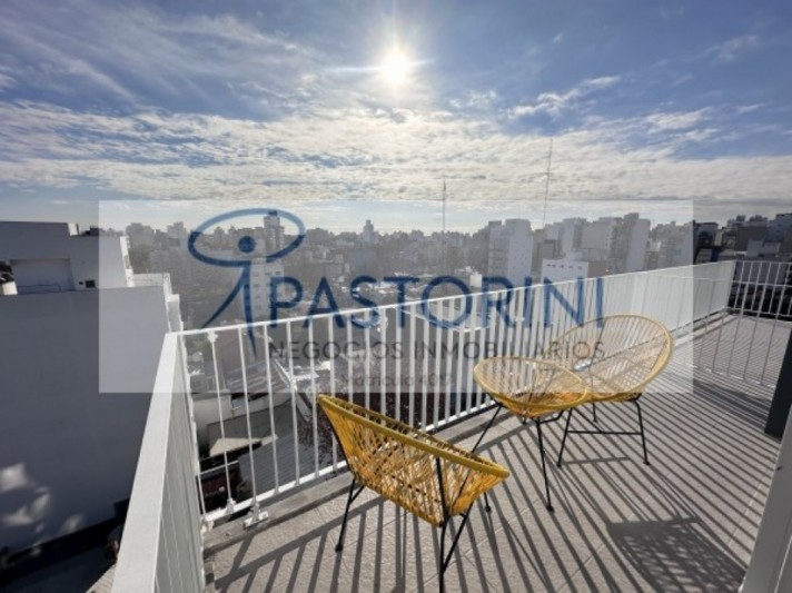 ALQUILAMOS SEMIPISO a ESTRENAR de 2amb en Plaza Mitre con Cochera +Terraza Privada y Baulera