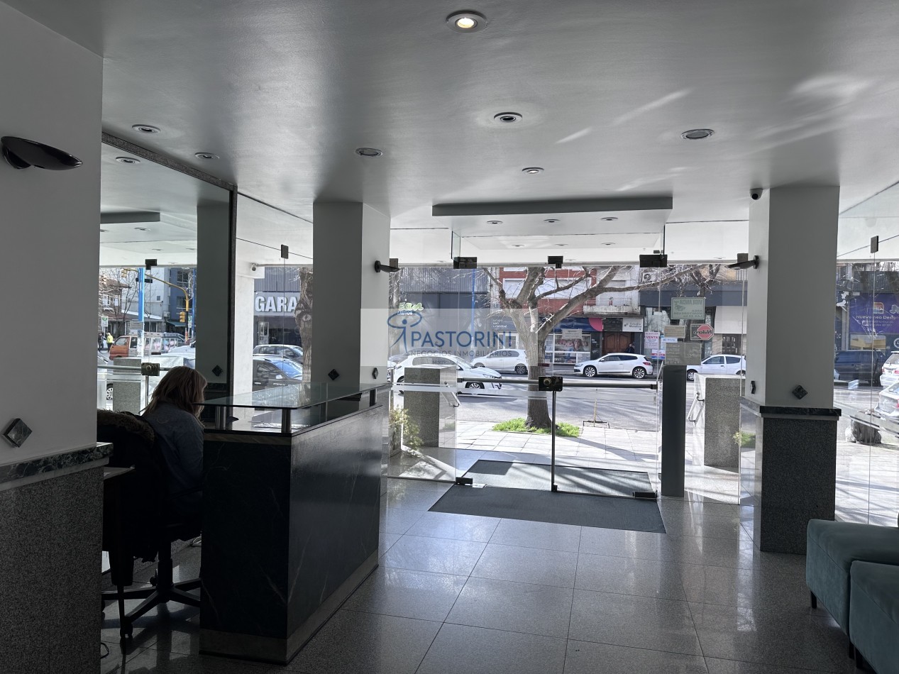 VENDEMOS OFICINA en EDIFICIO KENNEBEC