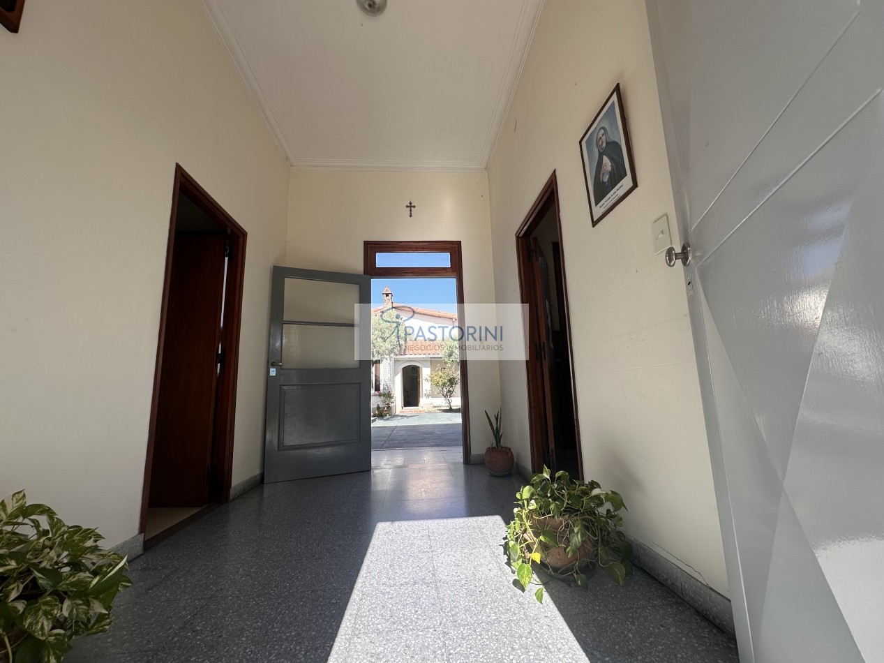 ALQUILAMOS Complejo educacional en VICENTE LOPEZ