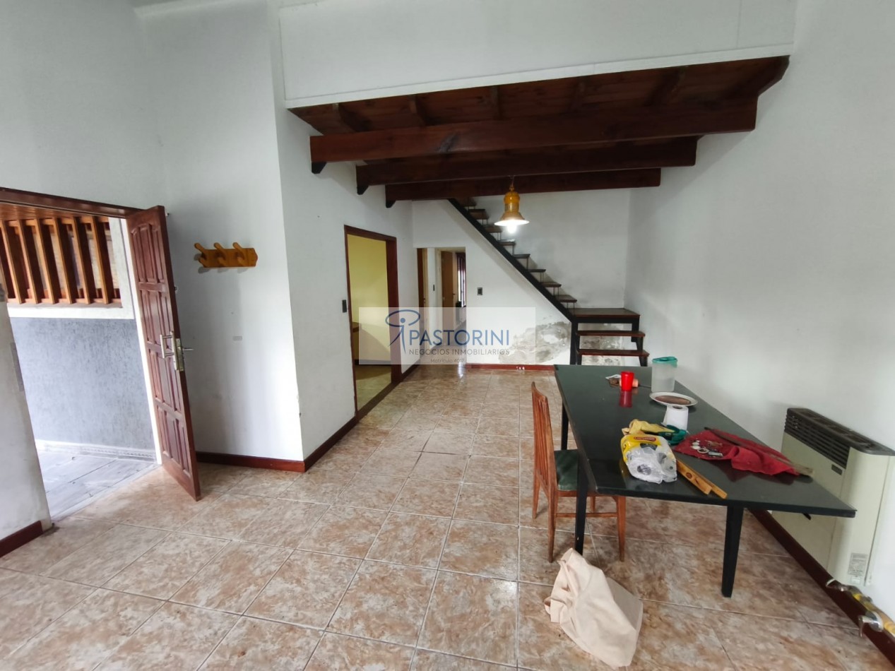 Vendemos Chalet con parque  cerca de Constitucion