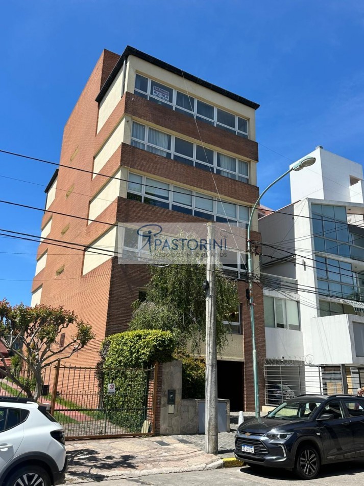 ALQUILAMOS  hermosa OFICINA zona GUEMES