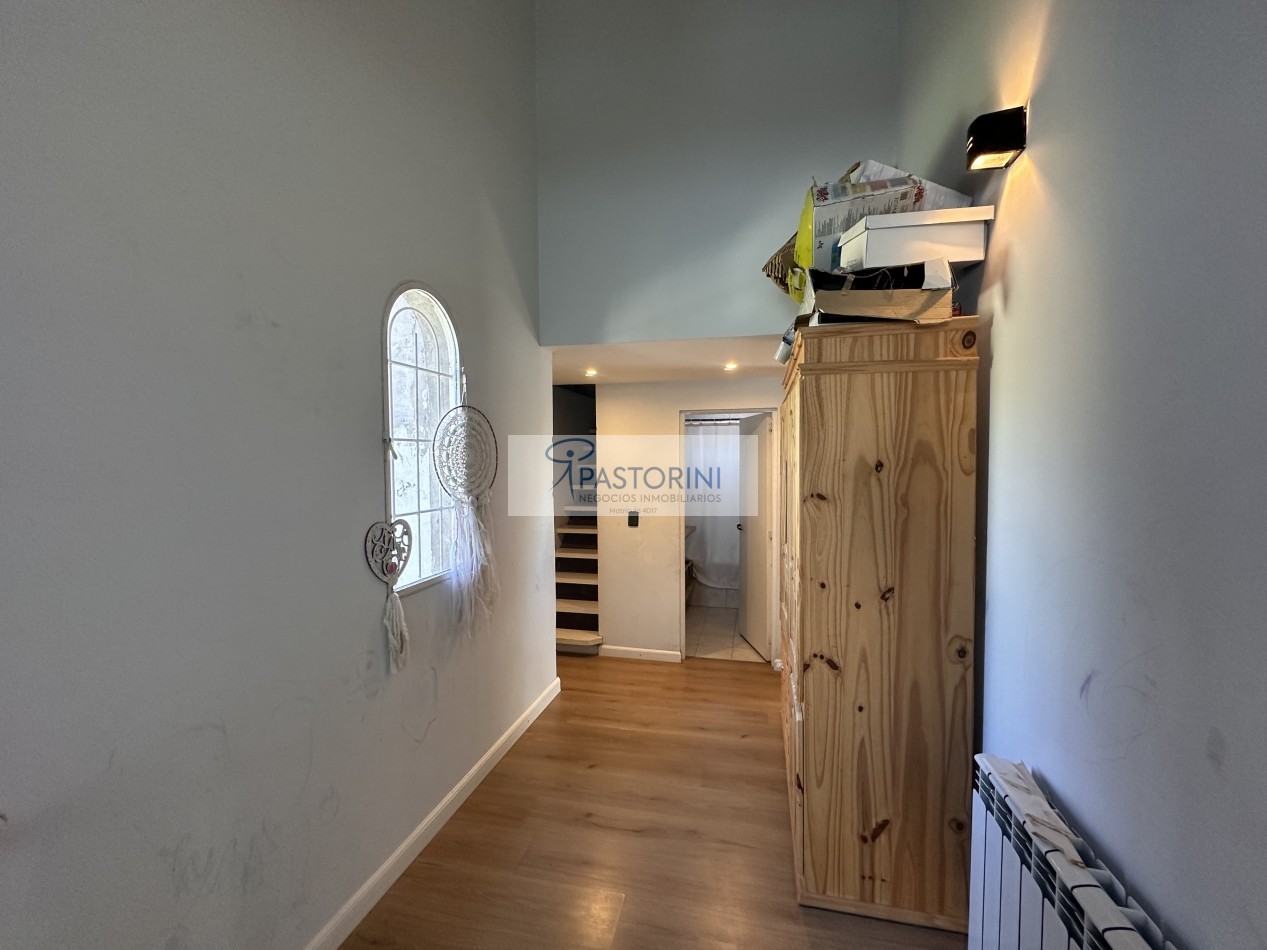 VENDEMOS CASA con Piscina 