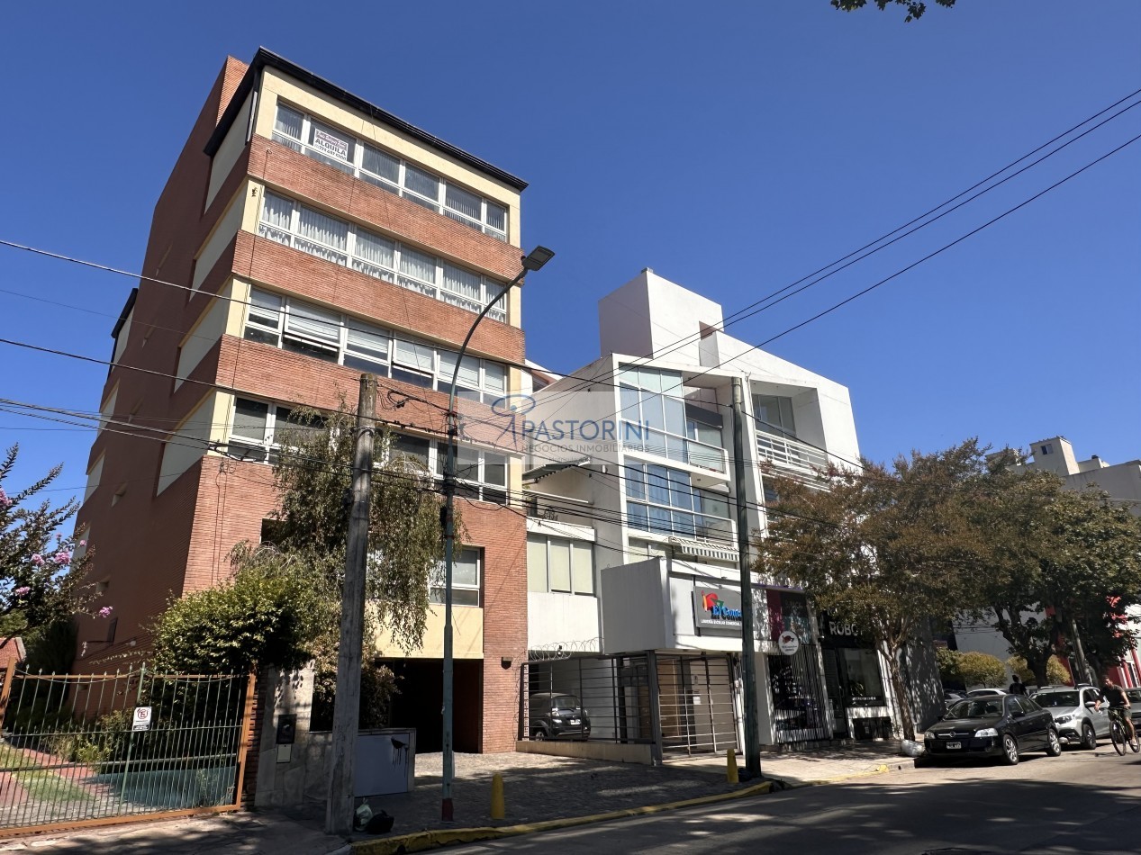 ALQUILAMOS  hermosa OFICINA zona GUEMES