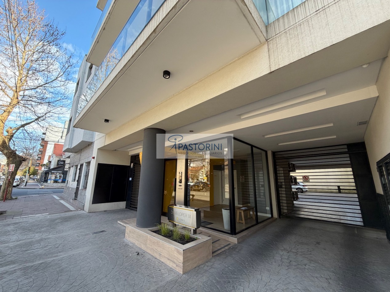 Vendemos completo depto en Plaza Mitre