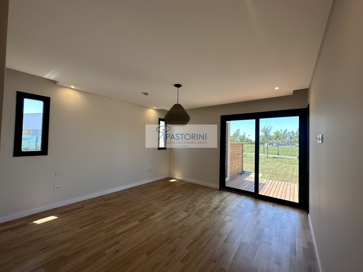 UNICA y CONFORTABLE CASA en VENTA a ESTRENAR en DEVELOPER PARK