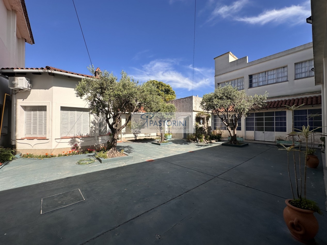 ALQUILAMOS Complejo educacional en VICENTE LOPEZ