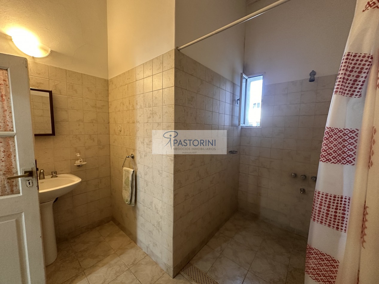 ALQUILAMOS Complejo educacional en VICENTE LOPEZ