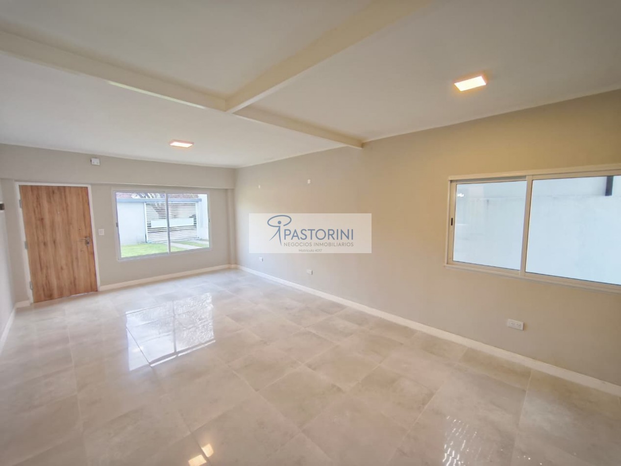 VENDEMOS CASA CON PARQUE en PARQUE LURO