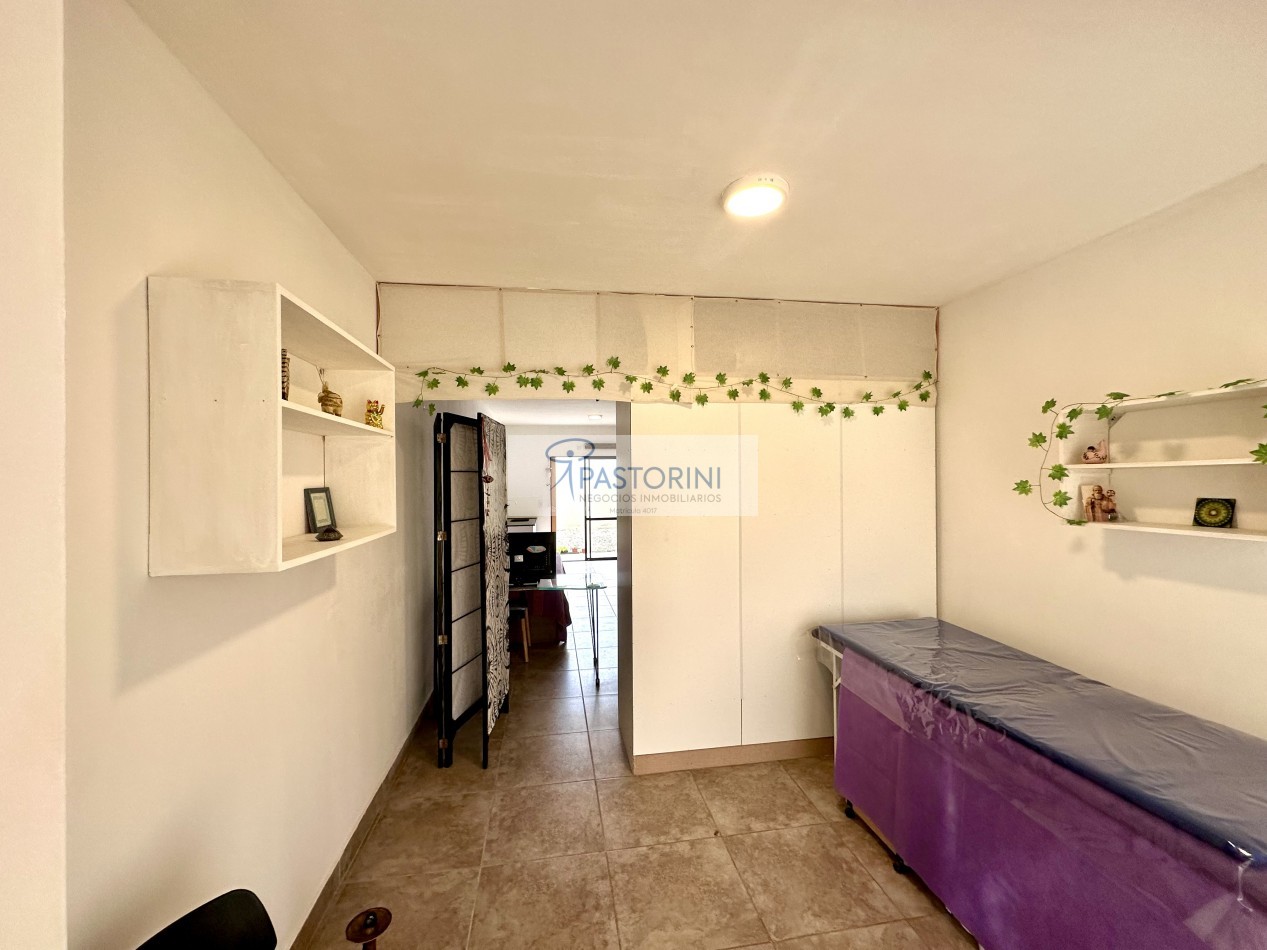 LOCAL impecable en VENTA sobre Av.Libertad