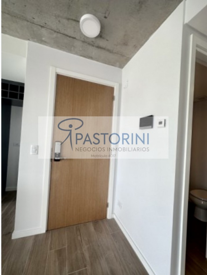 ALQUILAMOS SEMIPISO NUEVO con COCHERA en PLAZA MITRE