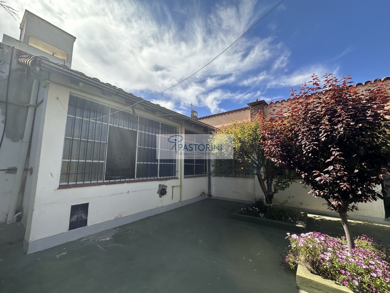 ALQUILAMOS Complejo educacional en VICENTE LOPEZ