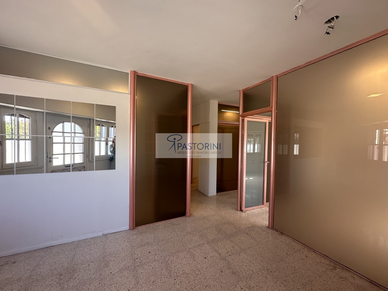ALQUILAMOS CENTRO CONSULTORIOS/OFICINAS en Chauvin