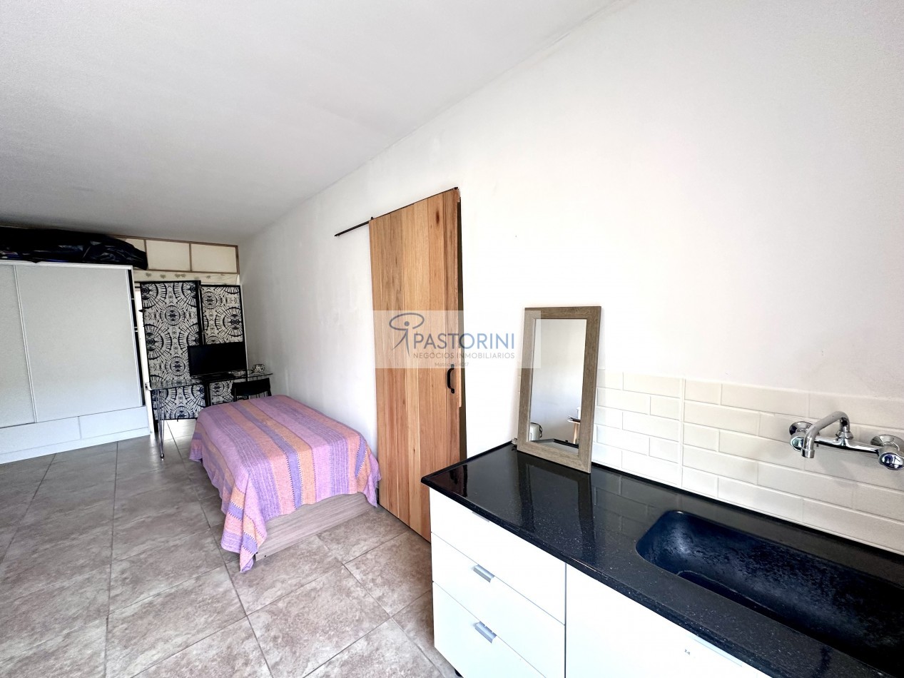 LOCAL impecable en VENTA sobre Av.Libertad