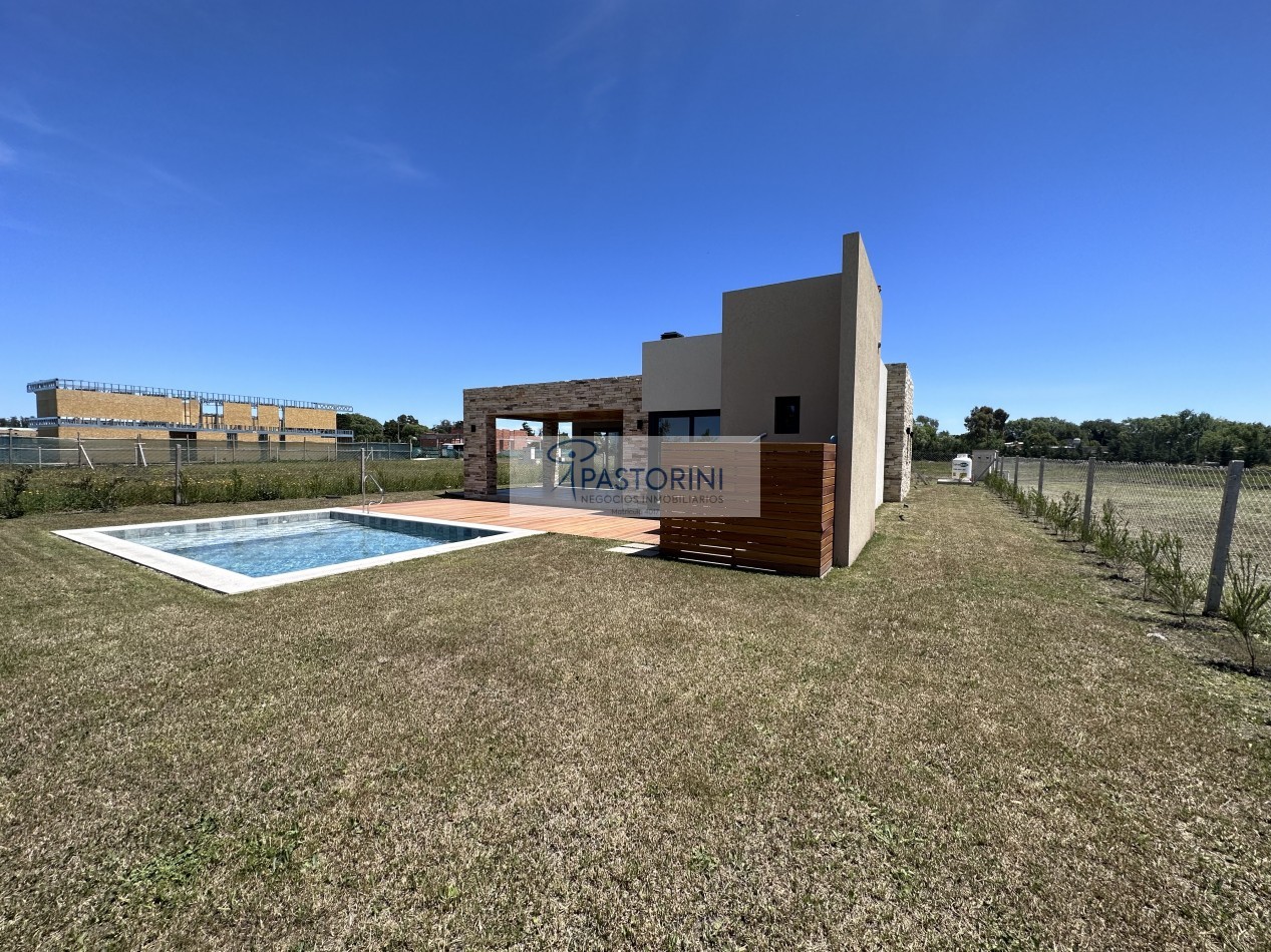 UNICA y CONFORTABLE CASA en VENTA a ESTRENAR en DEVELOPER PARK