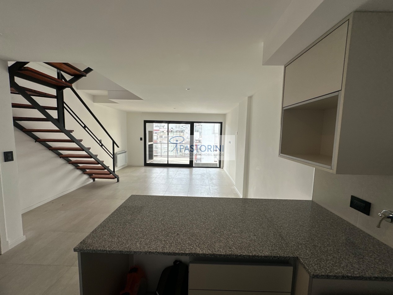 Duplex 3amb con 2 balcones en Zona Aldrey
