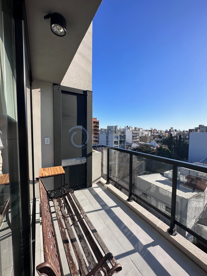 EXCELENTE SEMIPISO con TERRAZA PRIVADA en zona Aldrey