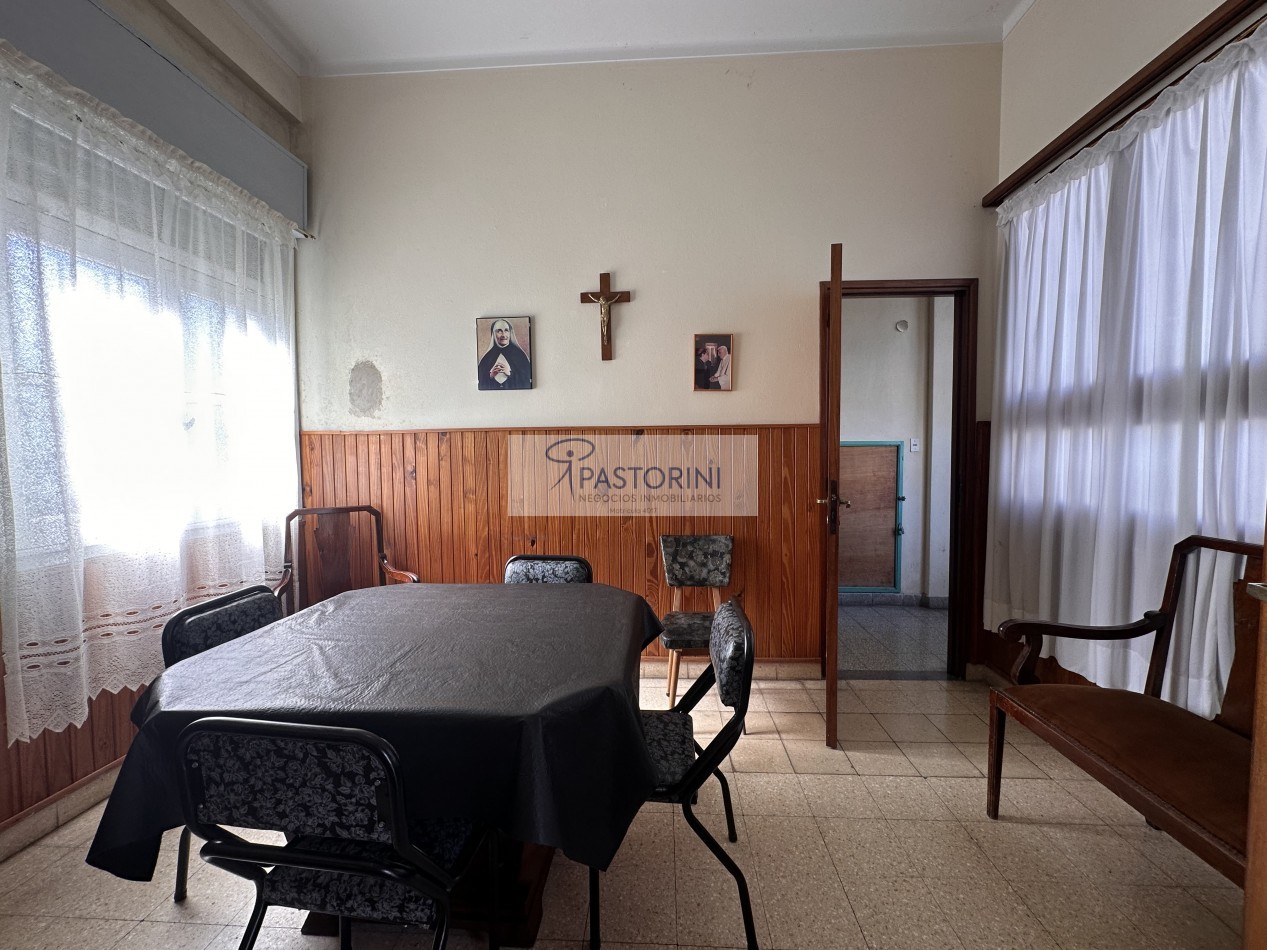 ALQUILAMOS Complejo educacional en VICENTE LOPEZ