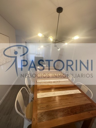 ALQUILAMOS MODERNO SEMIPISO a EQUIPADO de 2amb en Plaza Mitre 