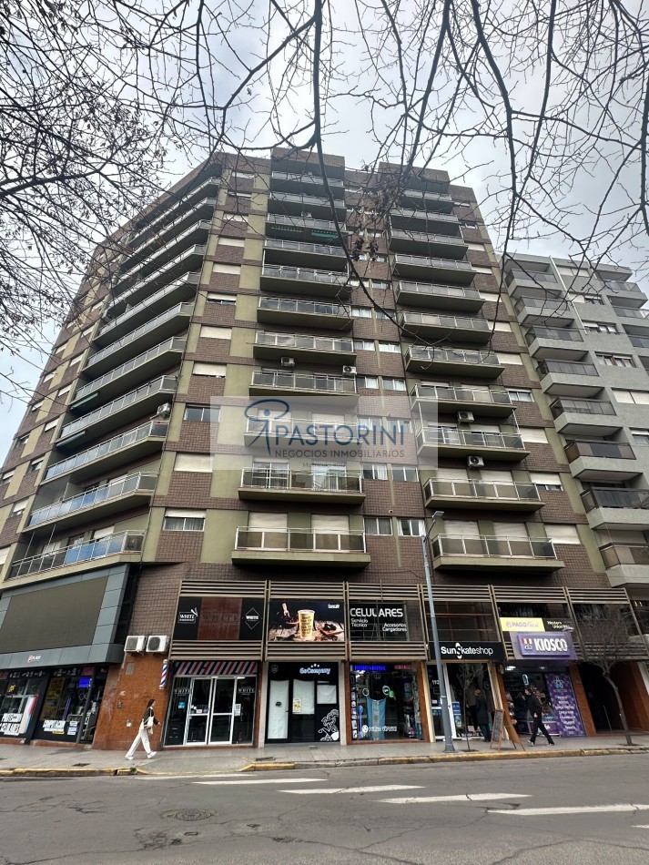 ALQUILAMOS DPTO 3amb frente Shopping Los Gallegos