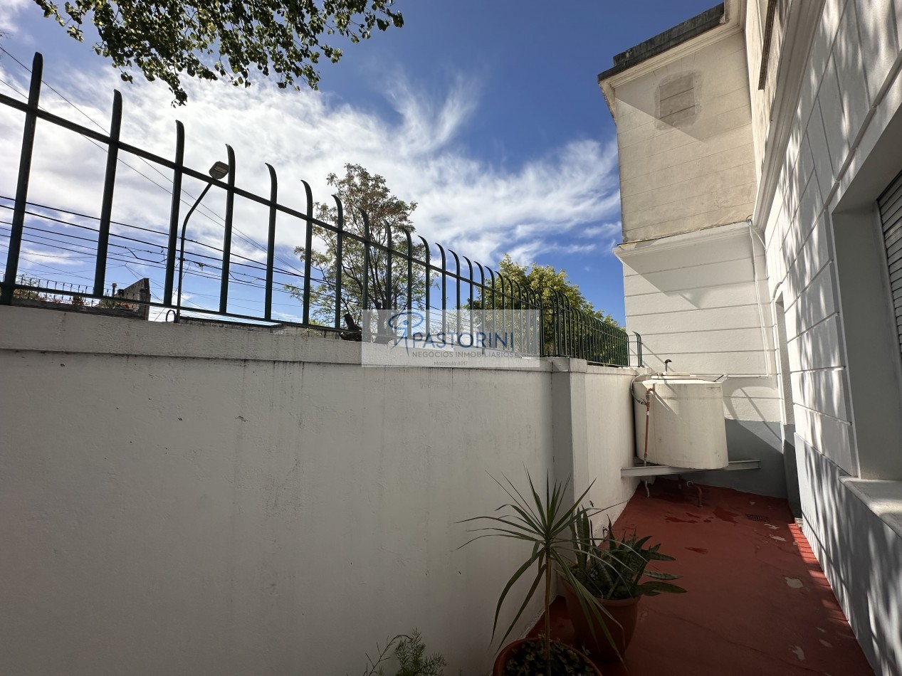 ALQUILAMOS Complejo educacional en VICENTE LOPEZ