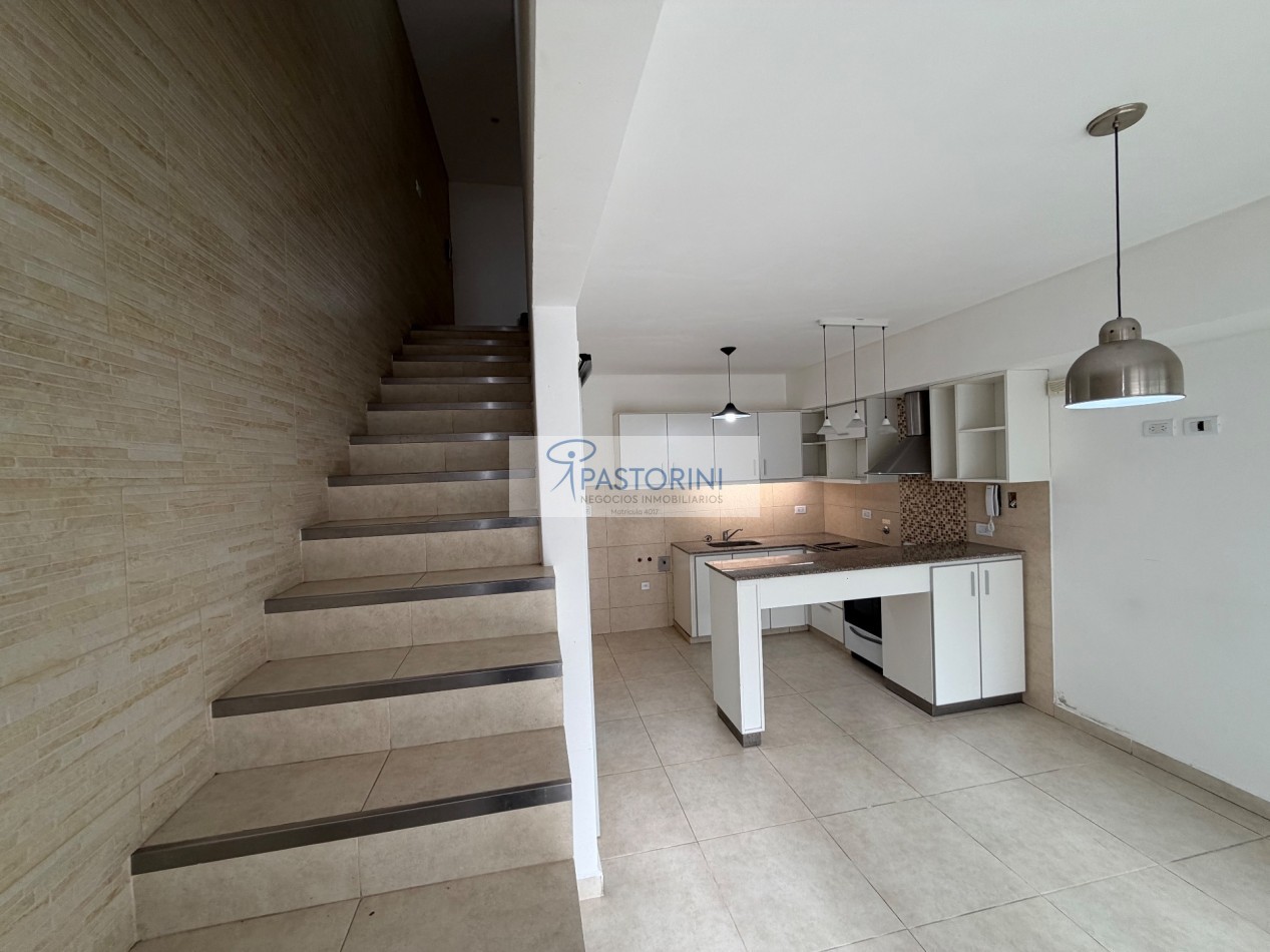 ALQUILAMOS MODERNO DUPLEX 3 Amb