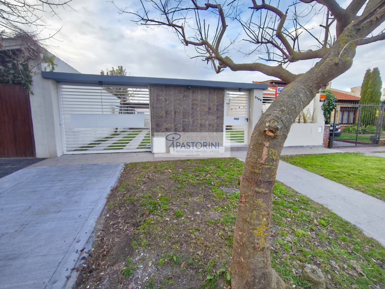 VENDEMOS CASA CON PARQUE en PARQUE LURO