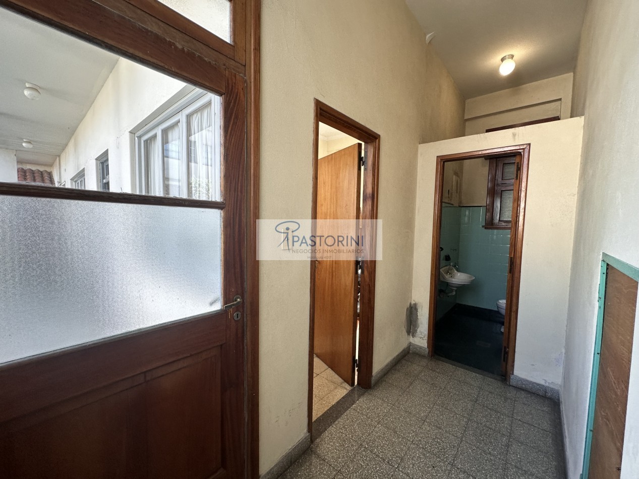 ALQUILAMOS Complejo educacional en VICENTE LOPEZ