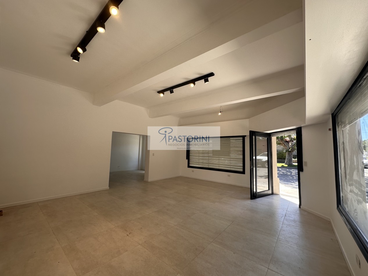 ALQUILAMOS excelente ESQUINA a metros HPC