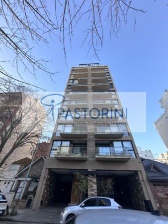 VENDEMOS SEMIPISO de 3 AMB con parrilla + estudio en PLAZA MITRE