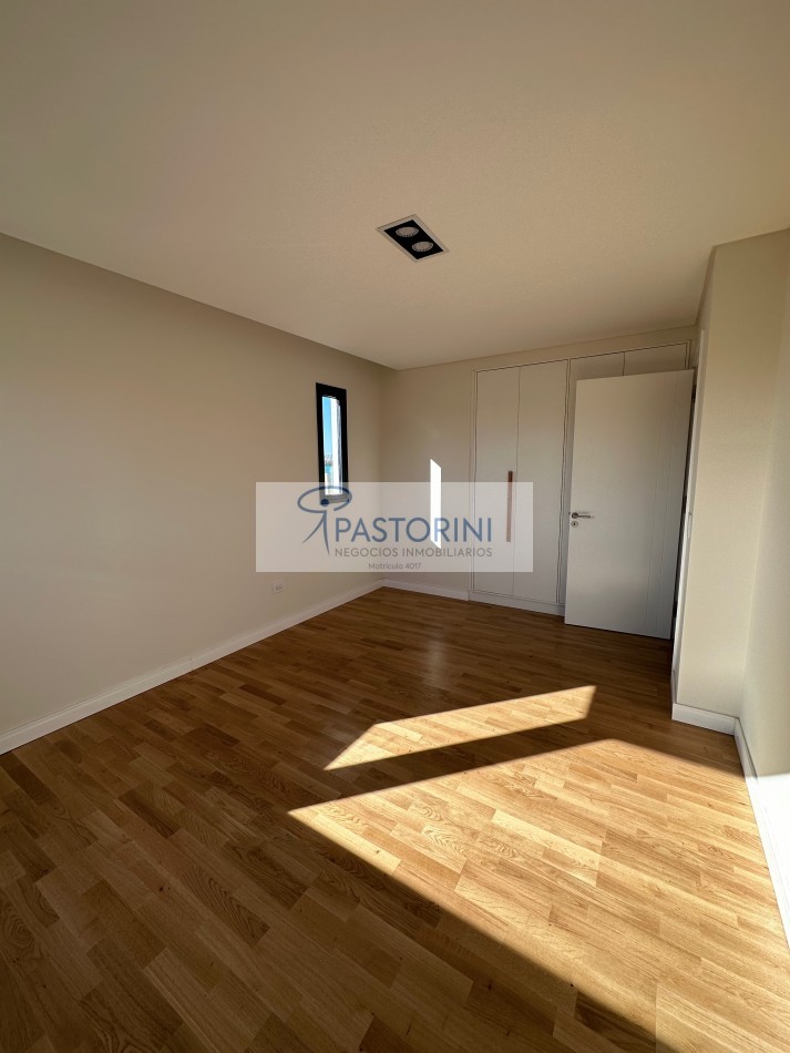 UNICA y CONFORTABLE CASA en VENTA a ESTRENAR en DEVELOPER PARK