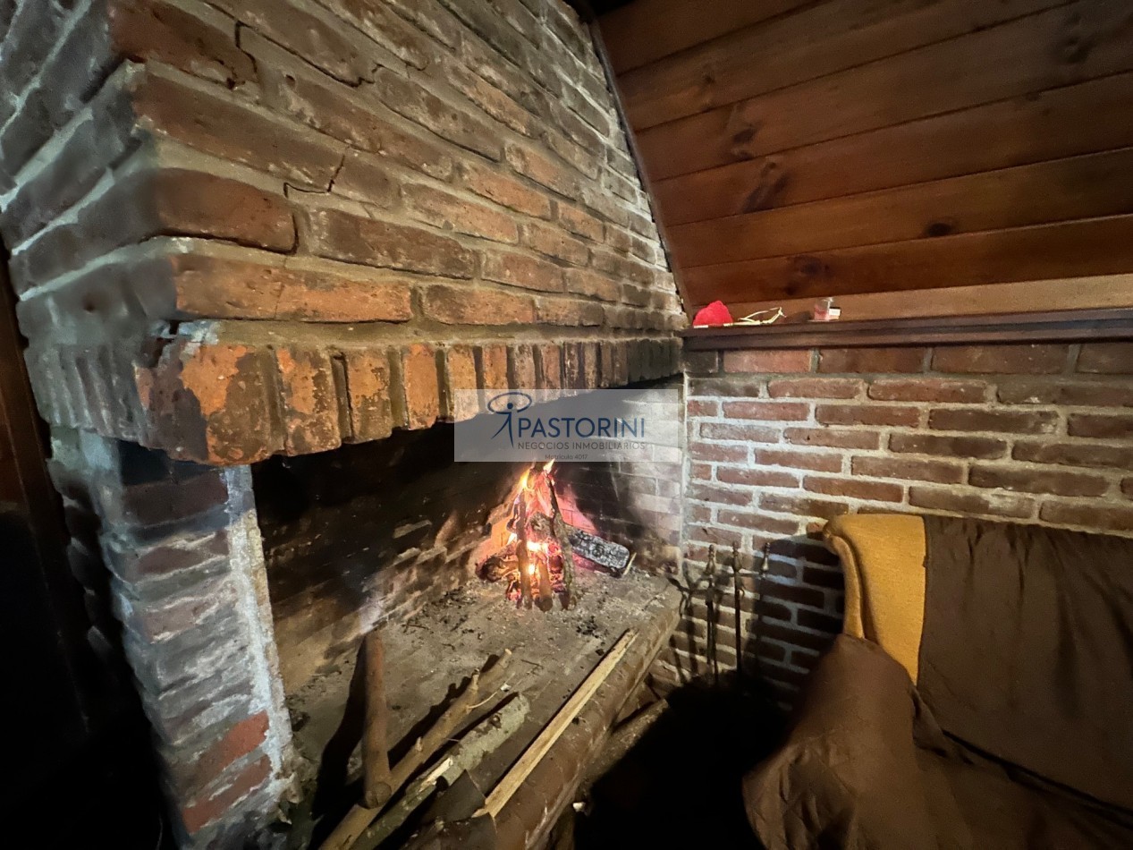 VENDEMOS CASA ALPINA con PARQUE en ACANTILADOS