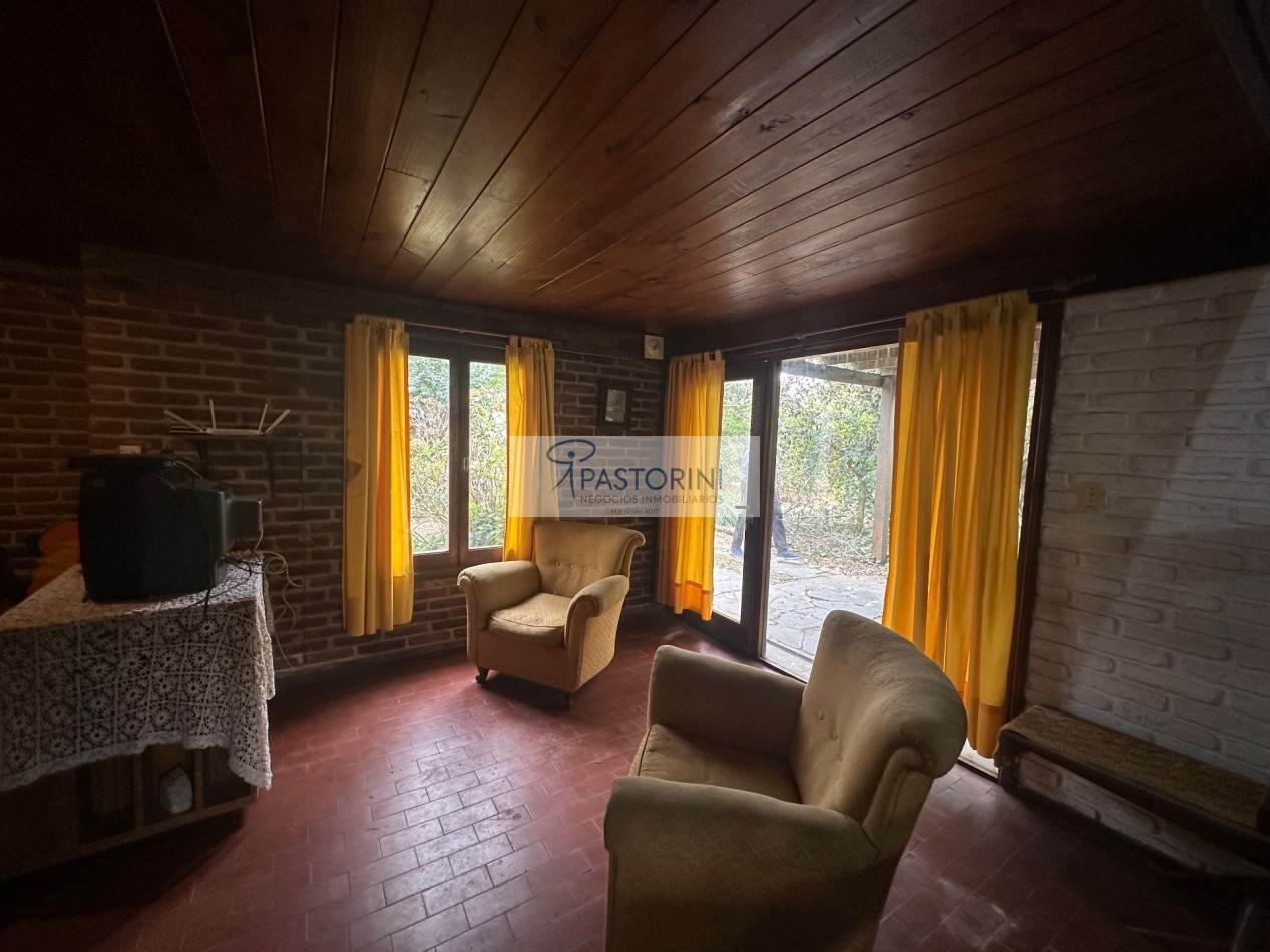 VENDEMOS CASA ALPINA con PARQUE en ACANTILADOS