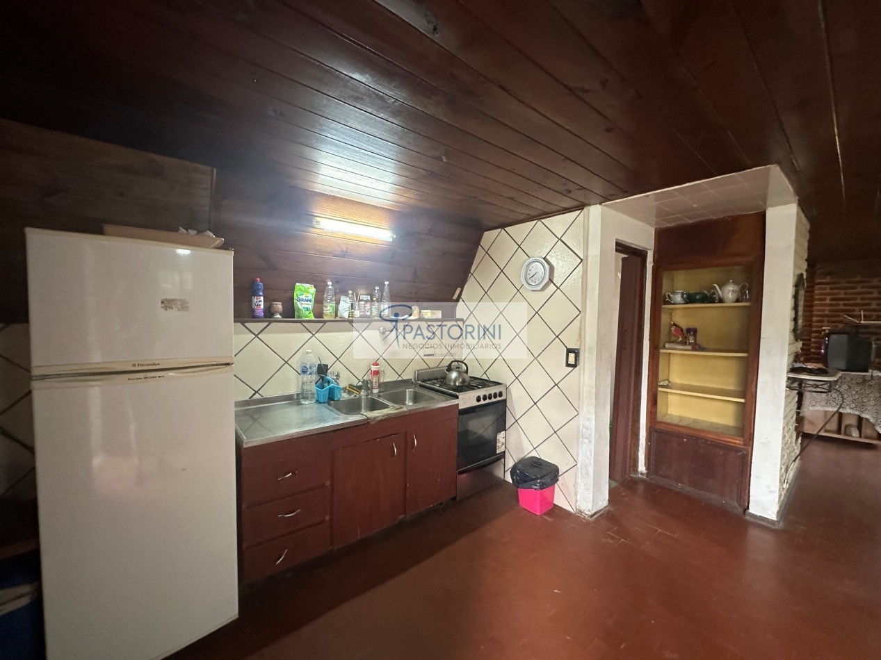 VENDEMOS CASA ALPINA con PARQUE en ACANTILADOS