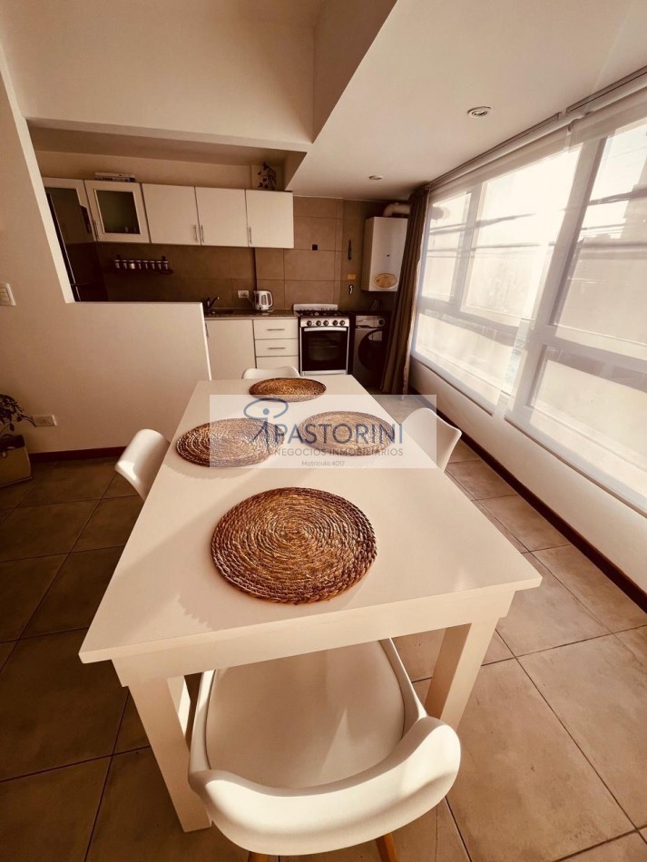 Vendemos impecable dpto con Coch zona Aldrey