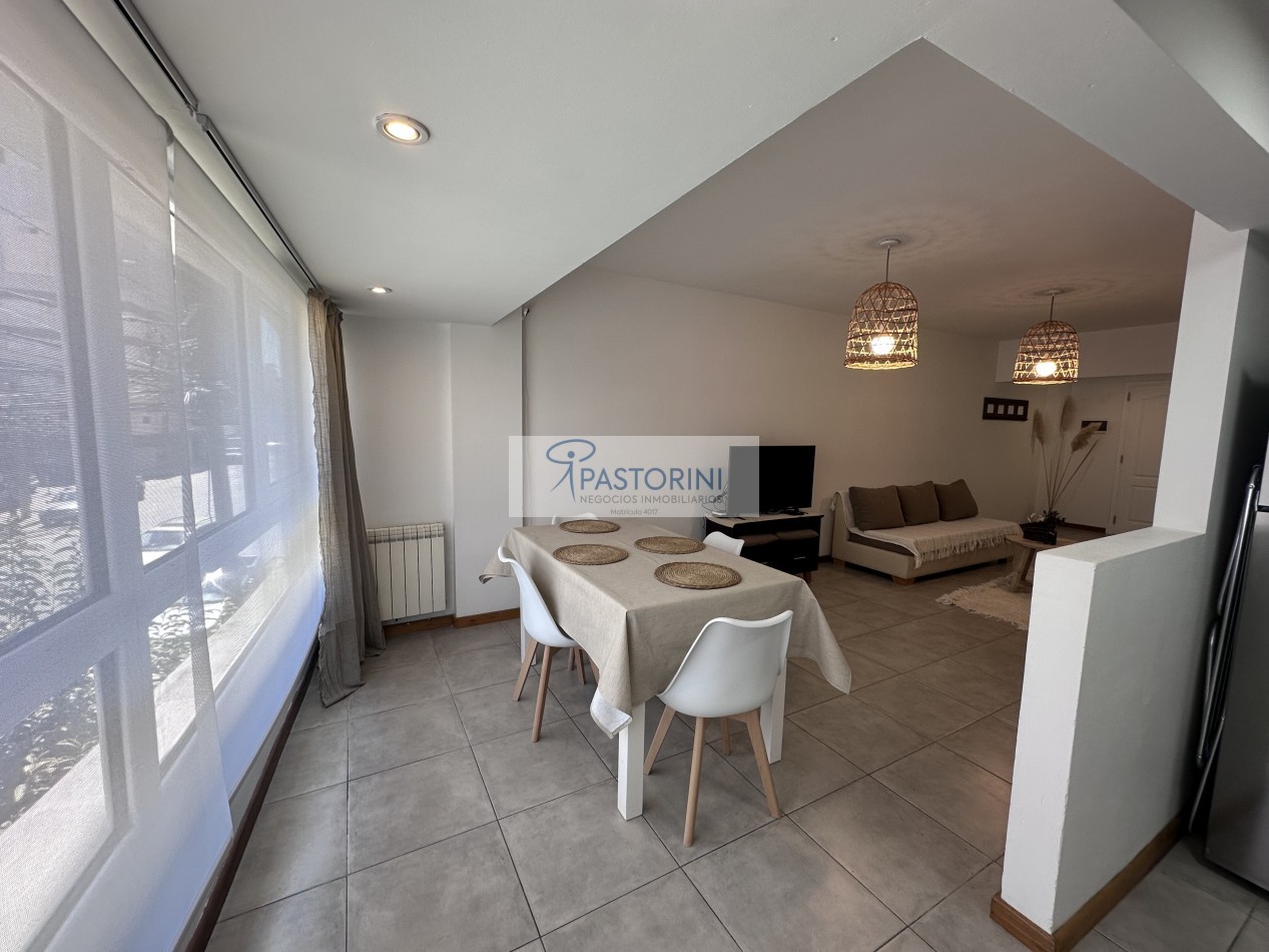 Vendemos impecable dpto con Coch zona Aldrey
