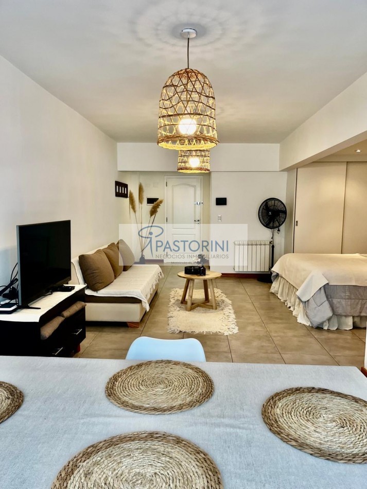 Vendemos impecable dpto con Coch zona Aldrey