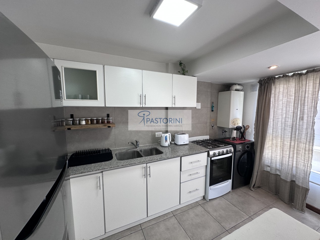 Vendemos impecable dpto con Coch zona Aldrey