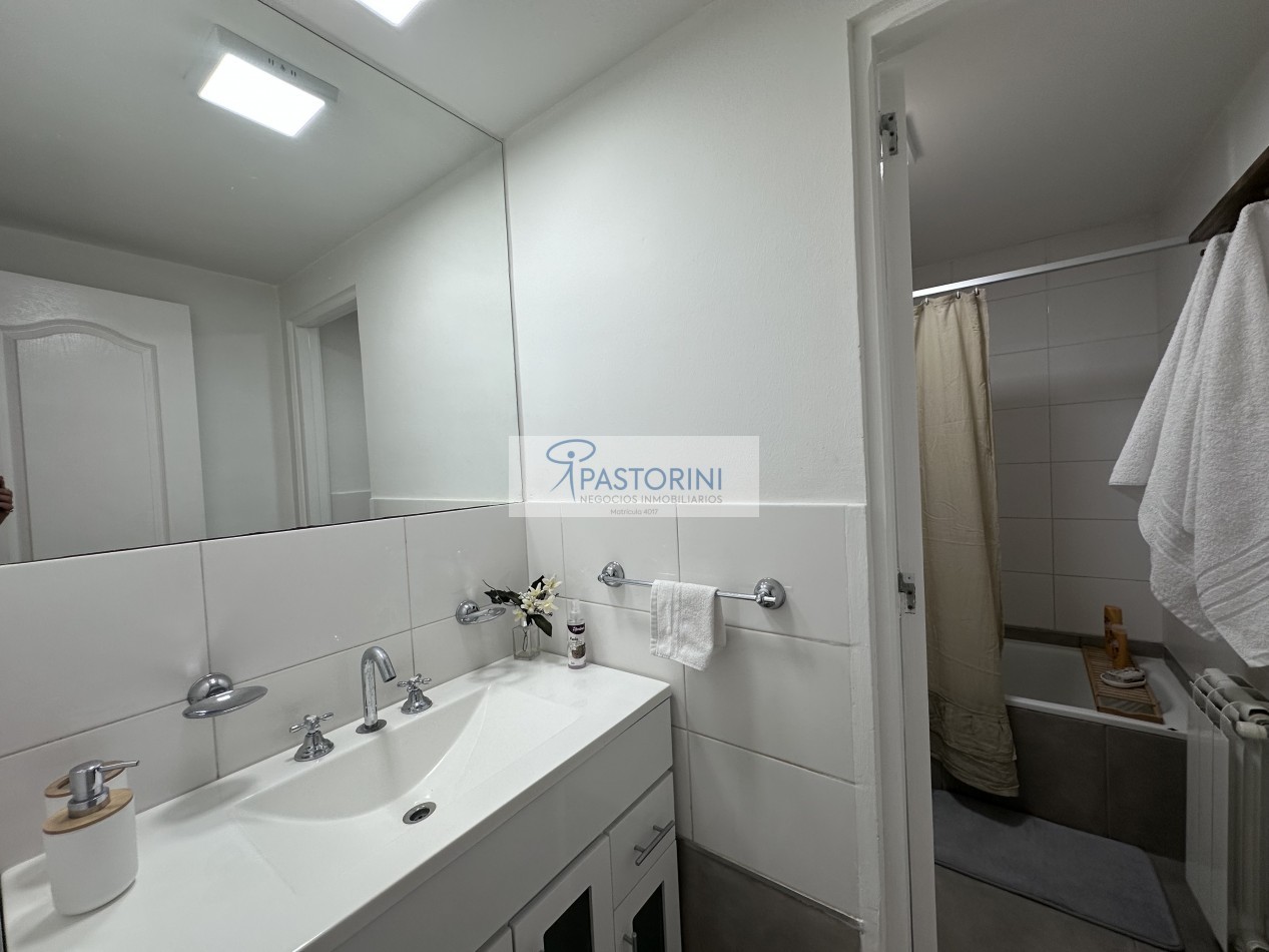 Vendemos impecable dpto con Coch zona Aldrey