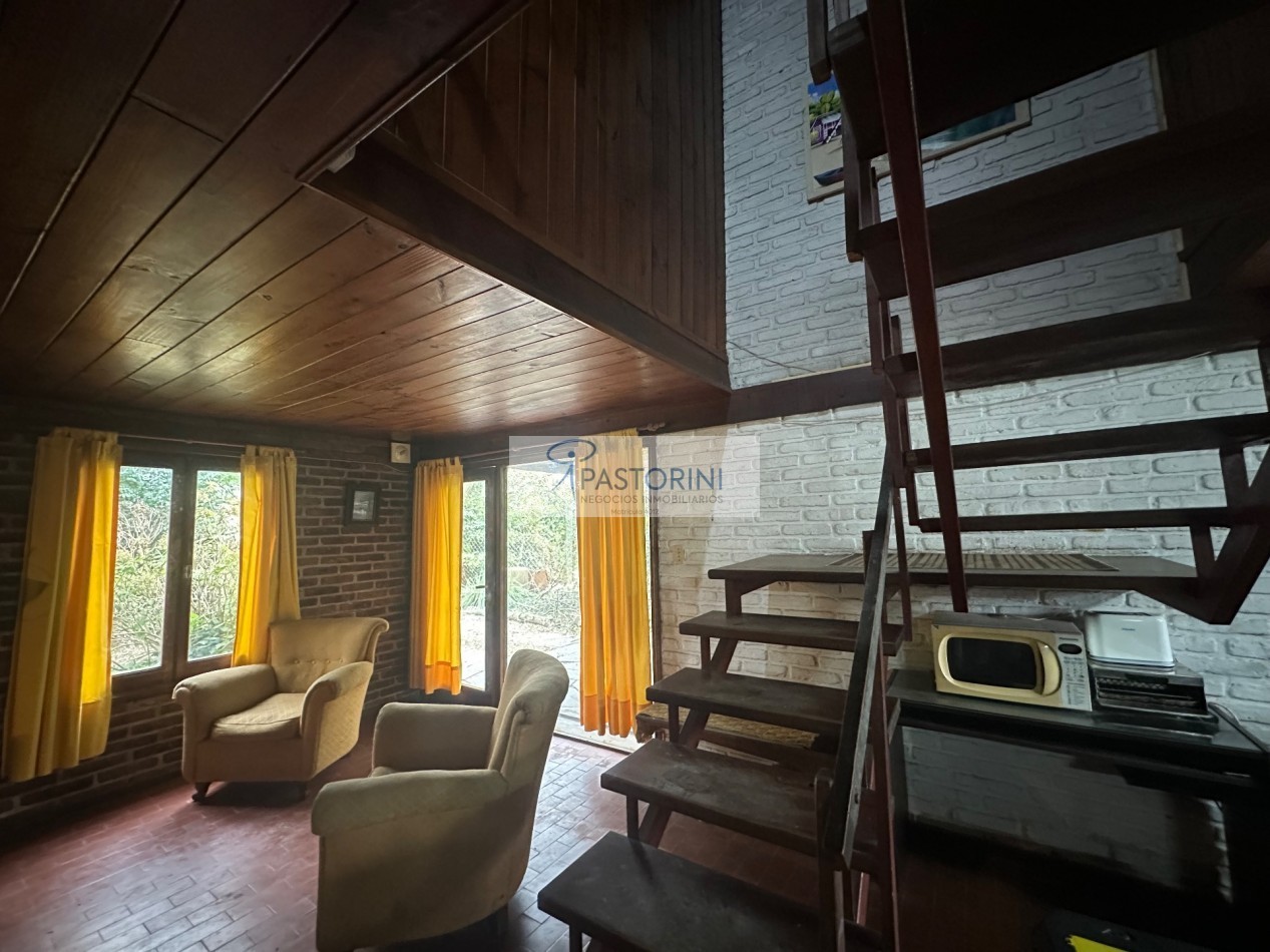 VENDEMOS CASA ALPINA con PARQUE en ACANTILADOS