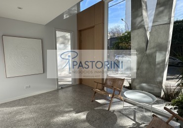 ALQUILAMOS MODERNO SEMIPISO de 2amb  con COCH en Plaza Mitre 