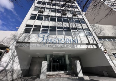 VENDEMOS OFICINA en EDIFICIO KENNEBEC